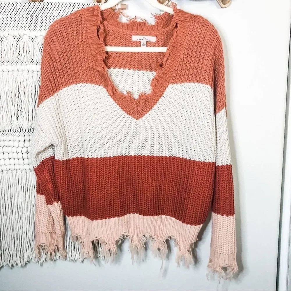 Love Tree Color-Block Distressed Varsity Sweater M